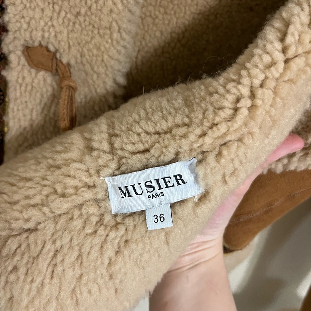 Musier Shearling Coat - Picture 4 of 12